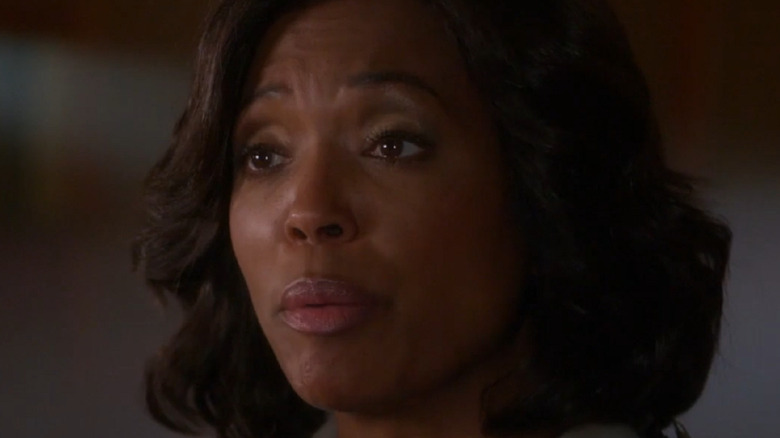 Aisha Tyler as Dr. Lewis