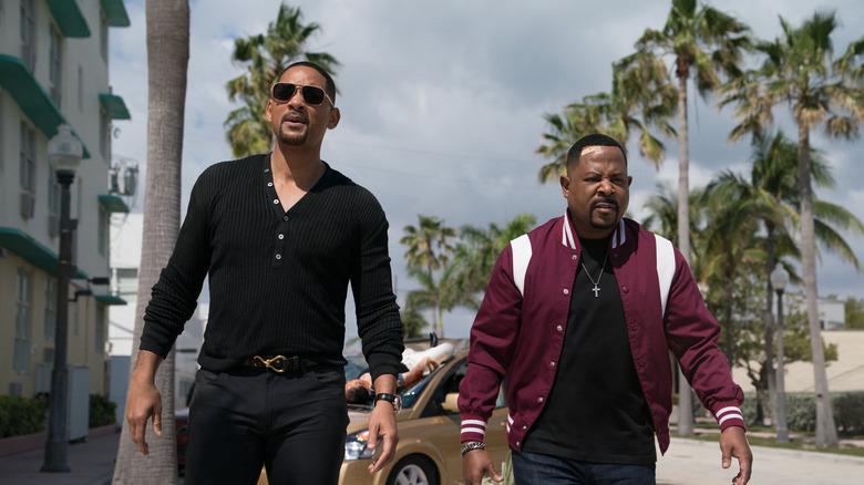 Will Smith and Martin Lawrence walking