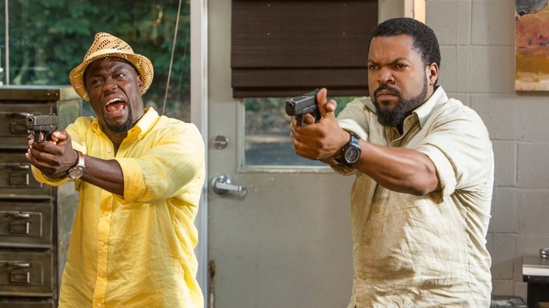 Kevin Hart and Ice Cube point guns