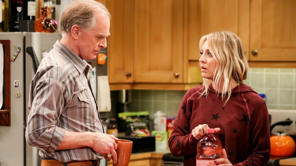 Keith Carradine as Wyatt and Kaley Cuoco as Penny on The Big Bang Theory