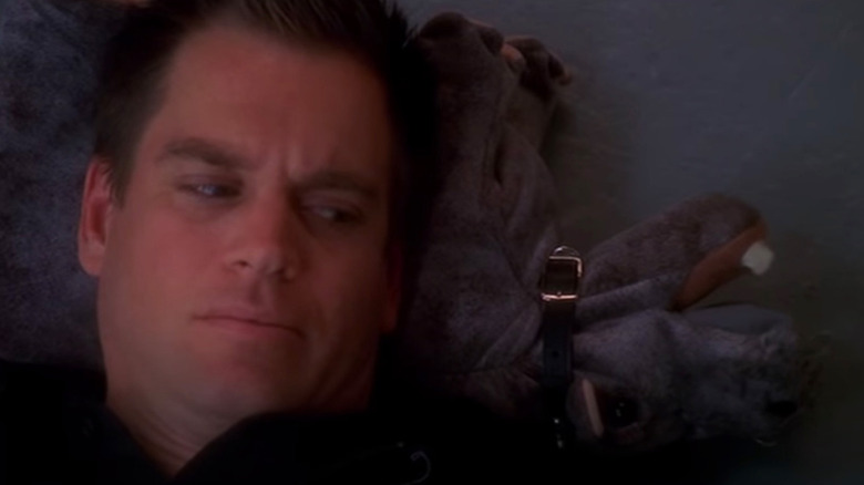 DiNozzo lying on Bert