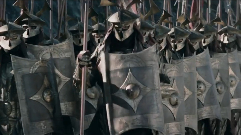 Soldiers from Rhûn marching