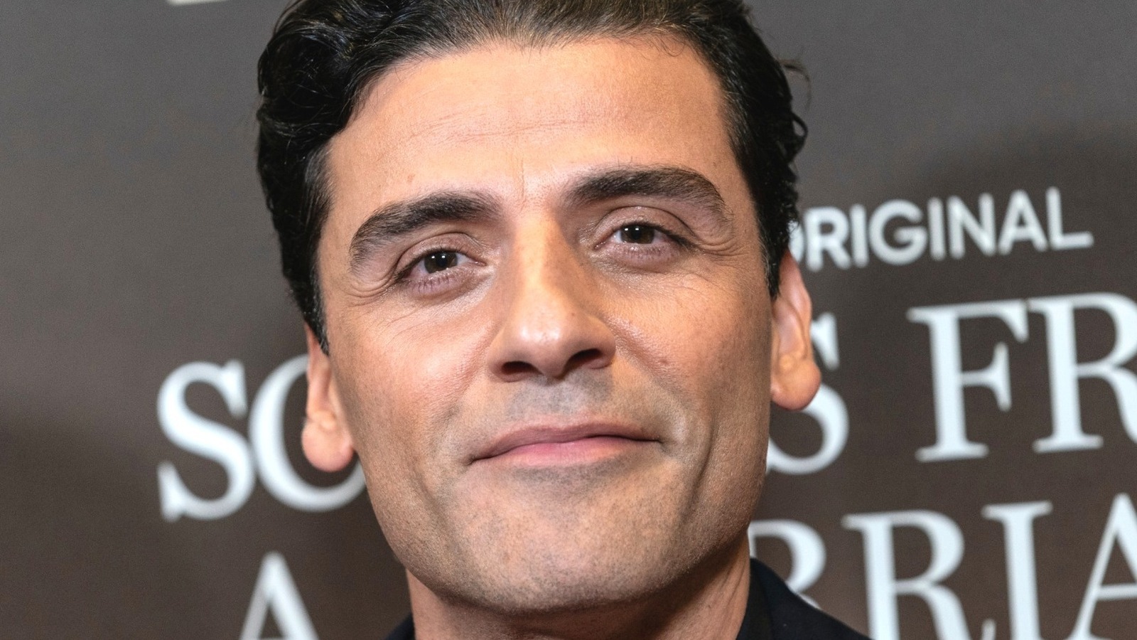 Oscar Isaac on how he lived with Moon Knight's many personalities