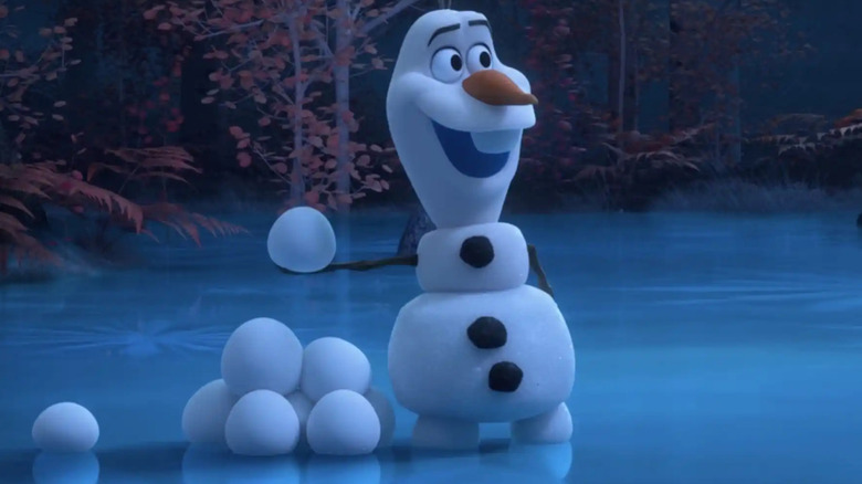 Olaf prepares to throw a snowball in "Frozen 2" (2019)