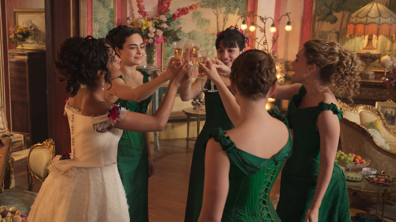 Girls drinking champagne at wedding