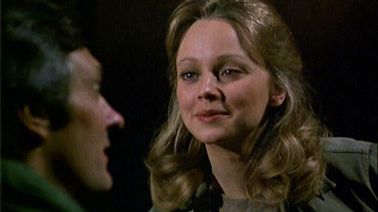 Shelley Long wears fatigues on MASH