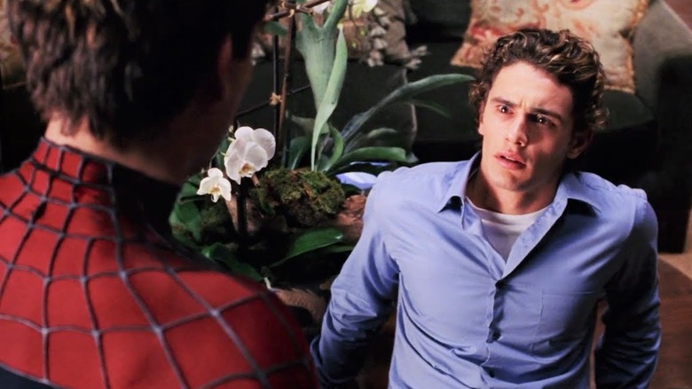 Spider-Man confronts Harry in Spider-Man 2 (2004)