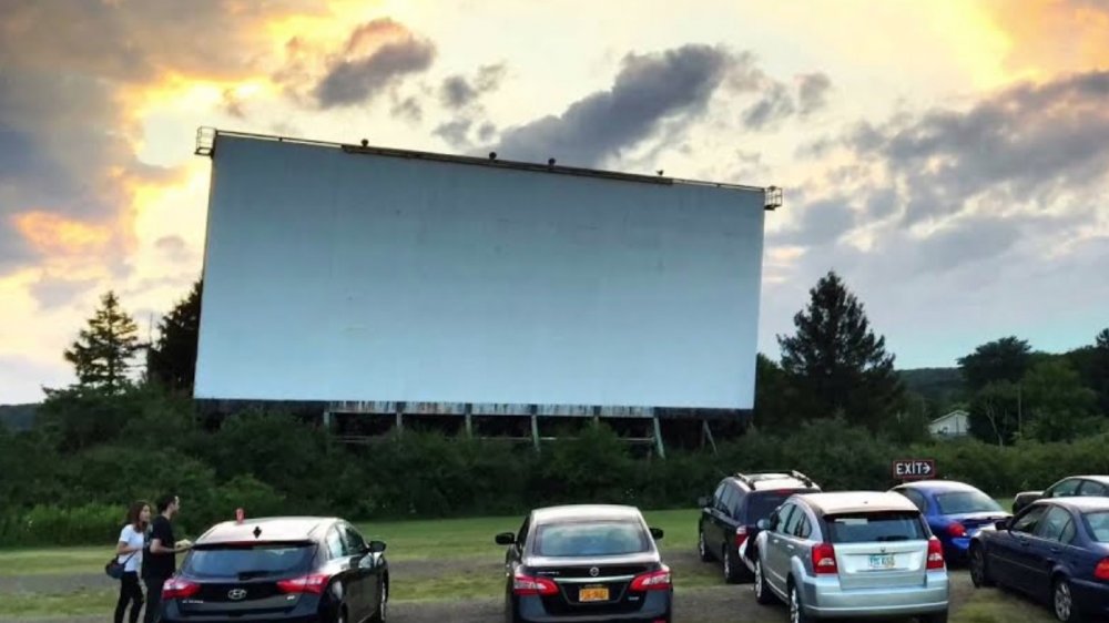 Mahoning Drive-In