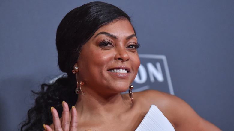 Taraji P. Henson waves