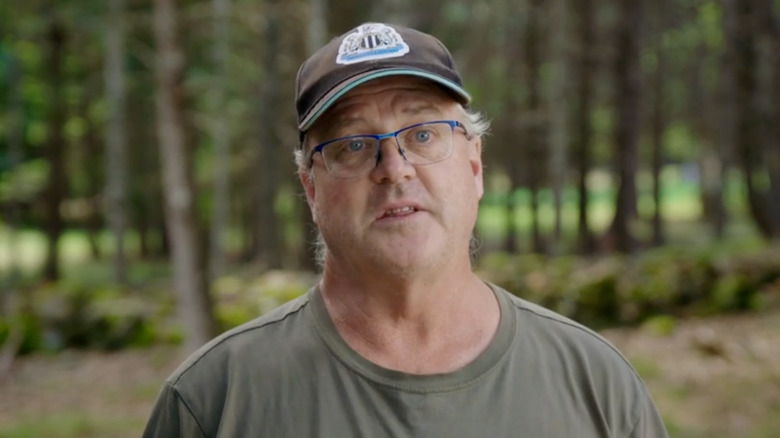 Laird Niven talks in the woods on The Curse of Oak Island (2014-present)