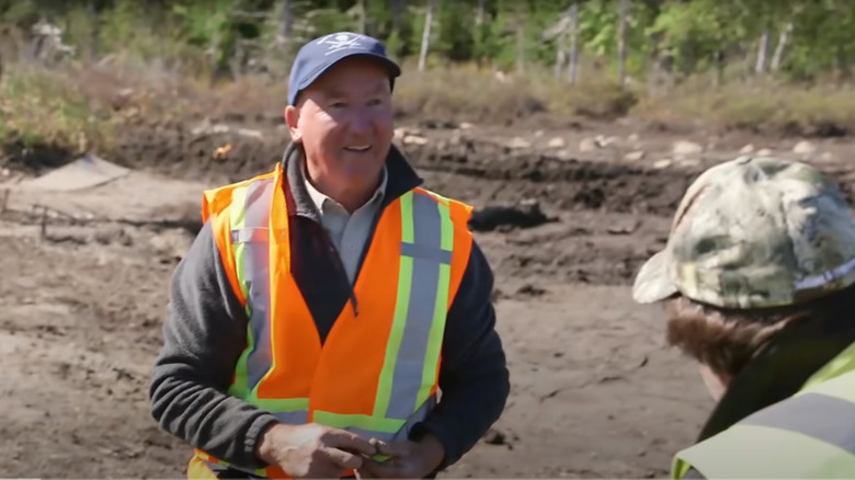 Gary Drayton finds a ring in The Curse of Oak Island