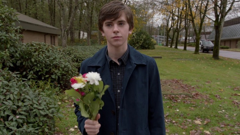 Freddie Highmore in Bates Motel