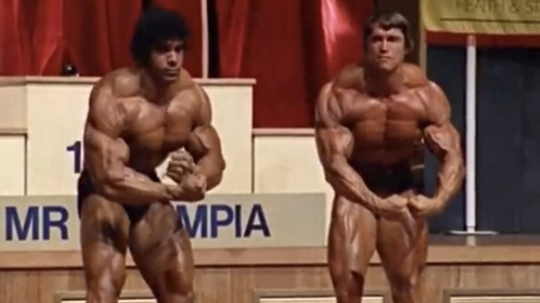 Schwarzenegger and Ferrigno in Pumping Iron