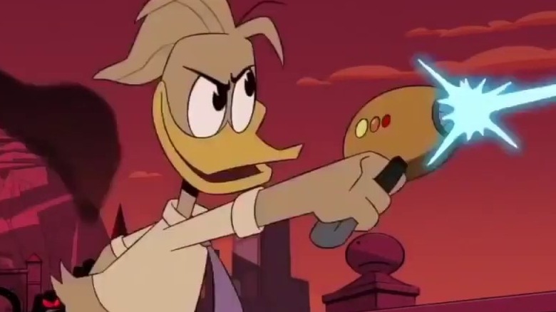 Fenton firing blaster at shadows DuckTales