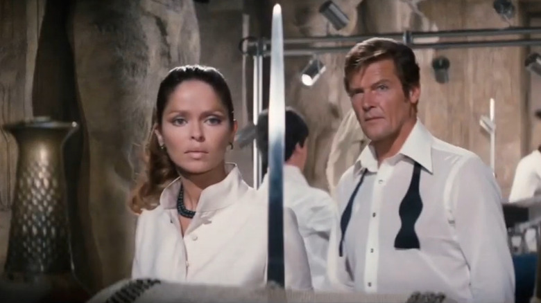 Anya Amasova (Barbara Bach) and James Bond (Roger Moore)