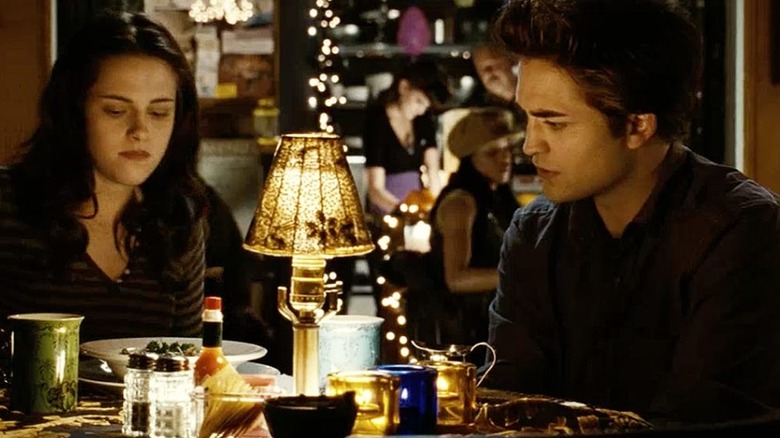 Edward, Bella at dinner