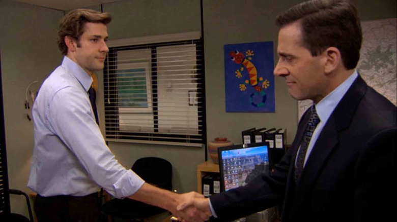 Michael Scott and Jim Halpert shaking hands