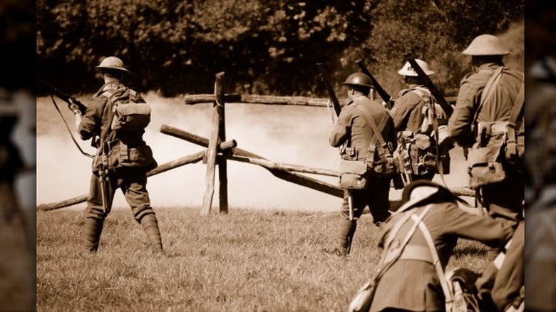 WWI soldiers on the frontline