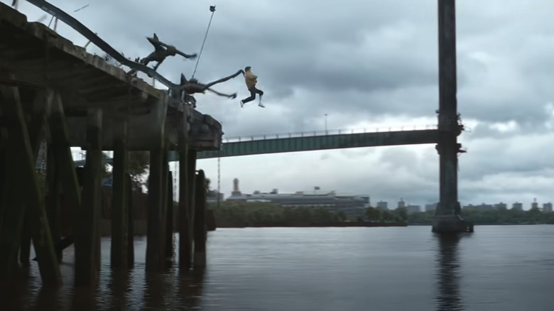 Eric jumps off pier