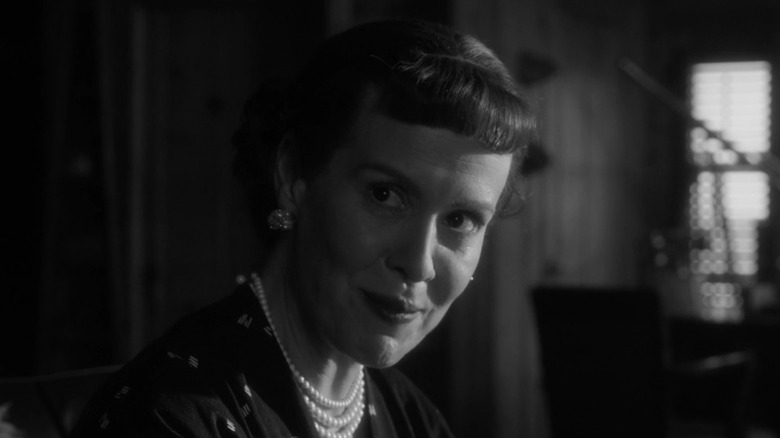 Mamie Eisenhower smirking