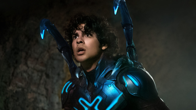 Jaime Reyes prepares for battle