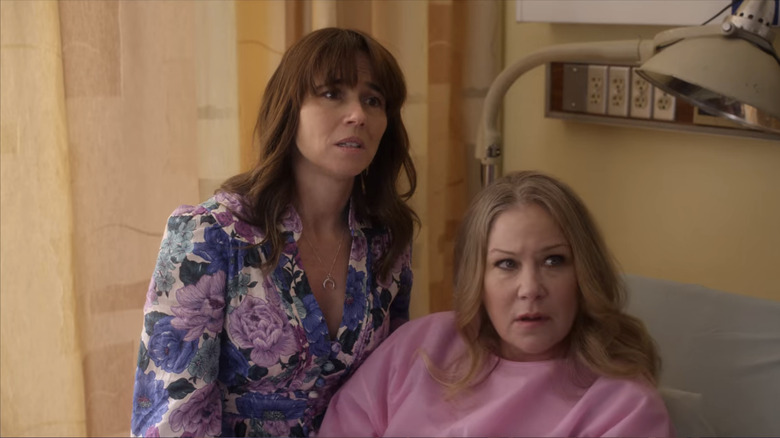 Christina Applegate and Linda Cardellini in "Dead to Me"