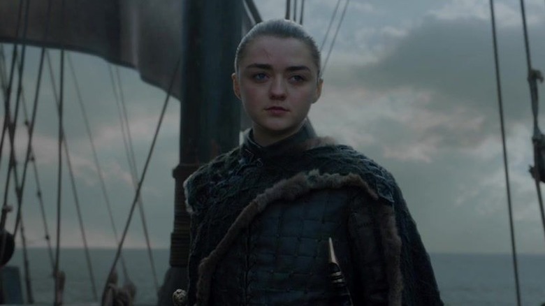 Arya setting sail fur cloak