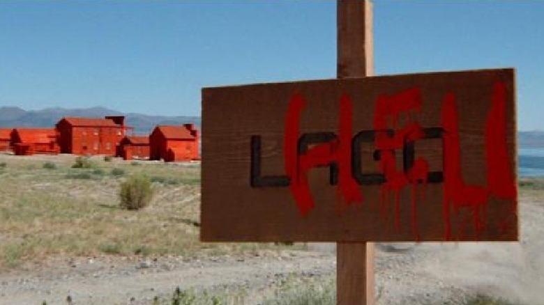 The Lago sign is repainted as hell