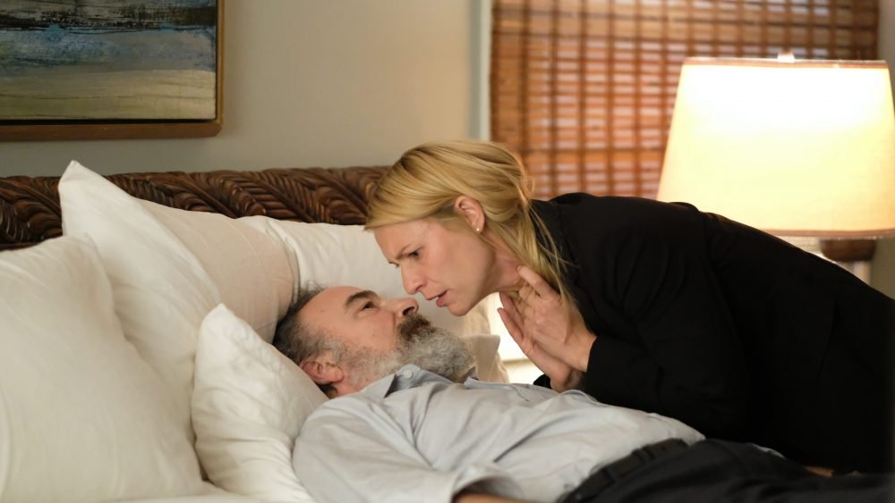 Claire Danes as Carrie Mathison betrays Mandy Patinkin as Saul Berenson on the Homeland series finale