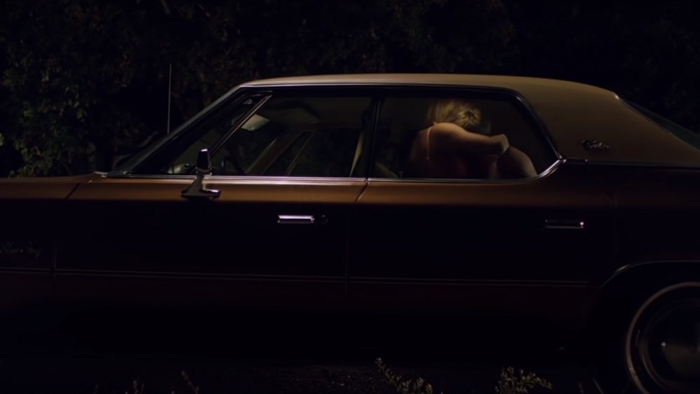 Maika Monroe and Jake Weary in It Follows