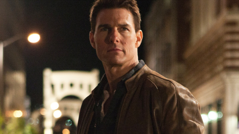 Jack Reacher looks down the street