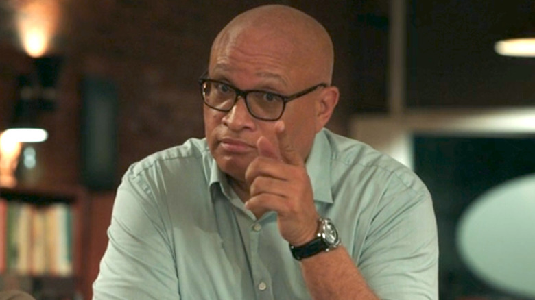 Larry Wilmore pointing