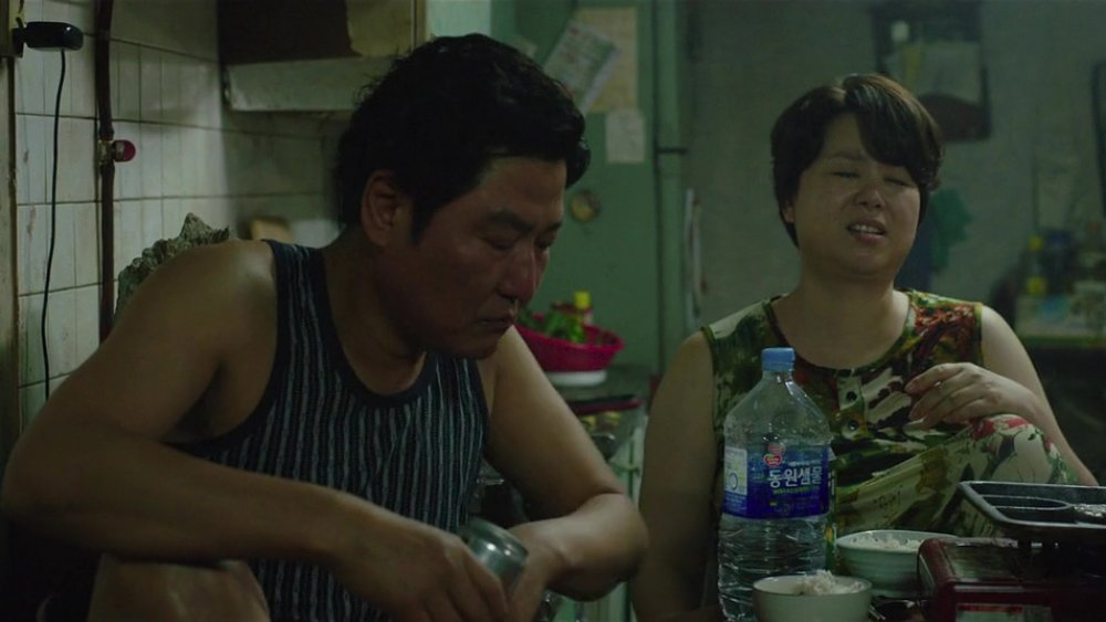 Kim Ki-taek and Park Chung-sook in Parasite