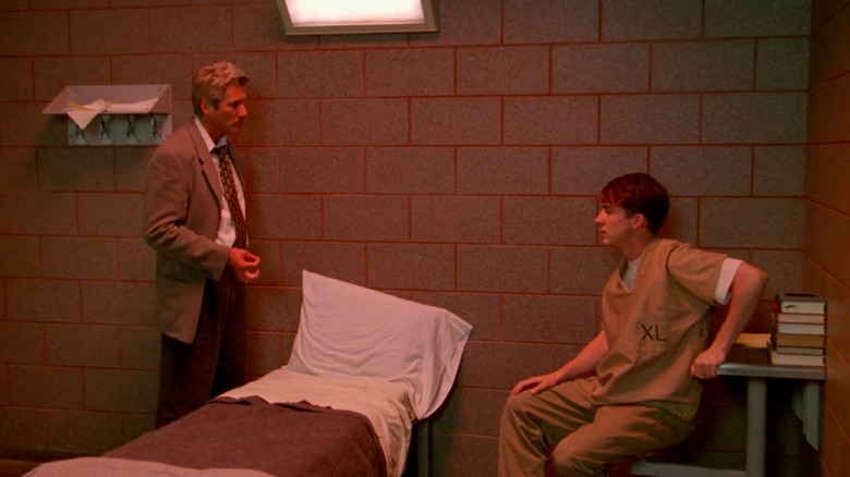 Vail and Stampler in his cell in Primal Fear