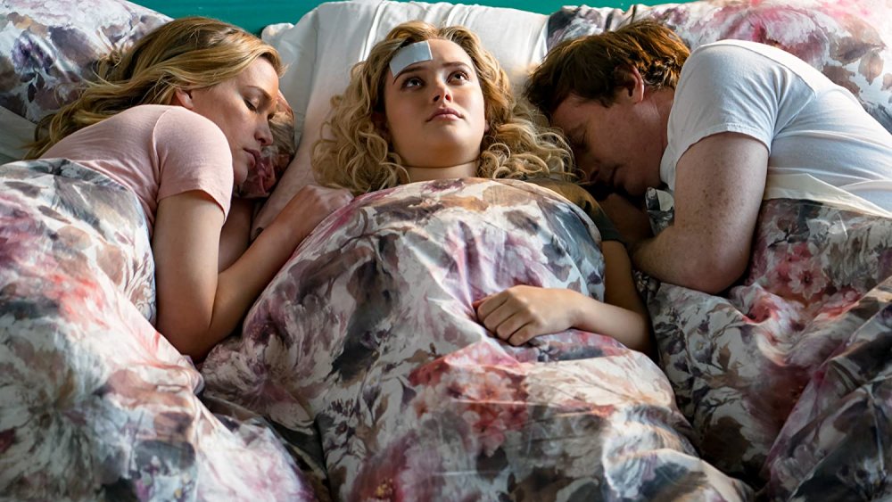  Piper Perabo, Katherine Langford, and Rob Huebel in Spontaneous