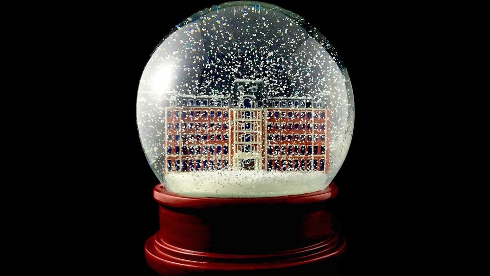 The snow globe containing the Tommy Westphall Universe