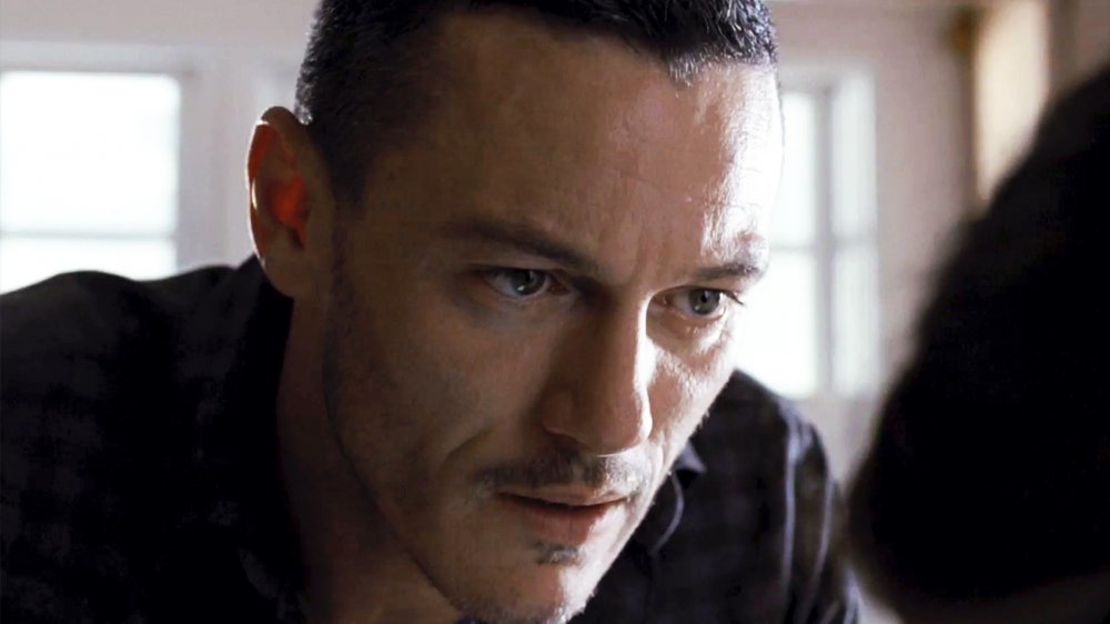 Luke Evans in The Girl on the Train