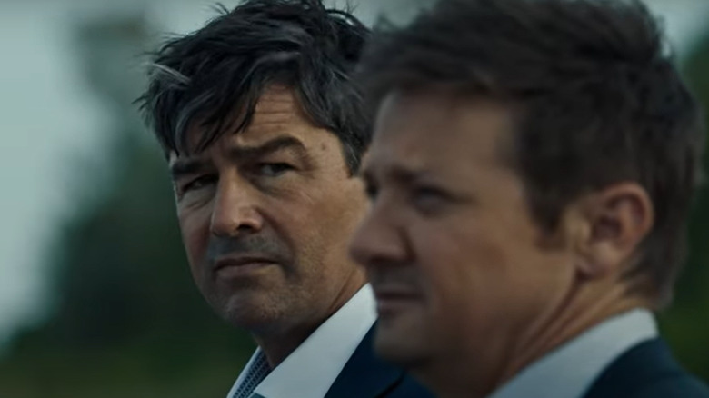 Kyle Chandler and Jeremy Renner in Mayor of Kingstown