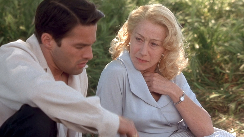 Helen Mirren and Oliver Martinez talking