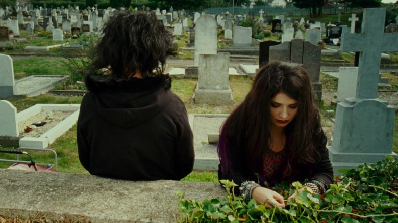 Cheyenne and Mary at cemetery in "This Must Be the Place."