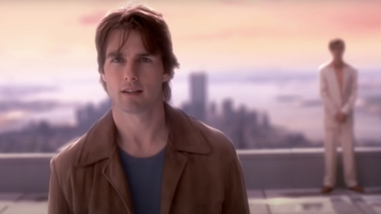 David Aames on roof in Vanilla Sky