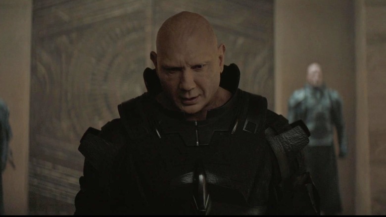 Glossu Rabban looks down