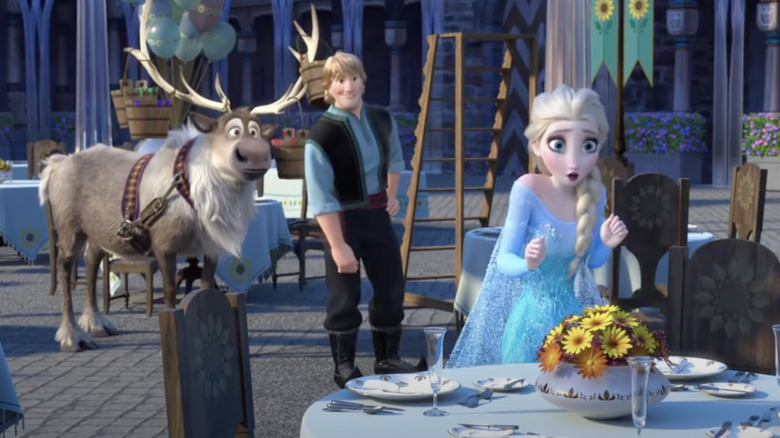 Elsa planning Anna's birthday party