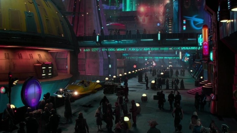 People walking on crowded Coruscant street