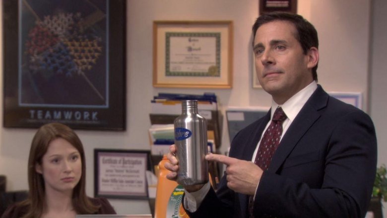 Ellie Kemper and Steve Carell in The Office