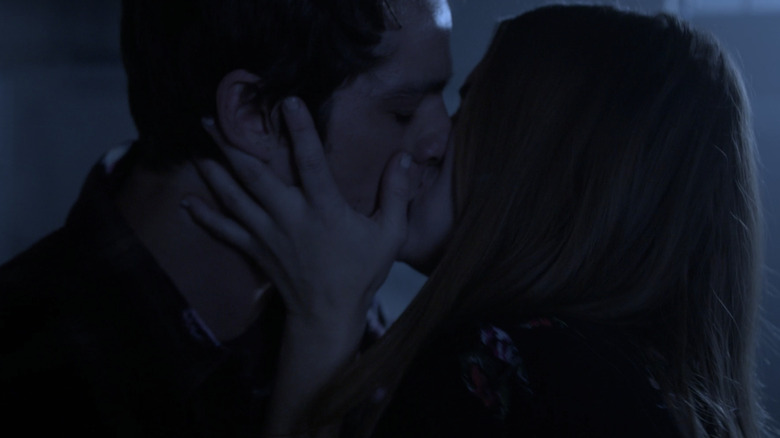 Stiles and Lydia finally kiss