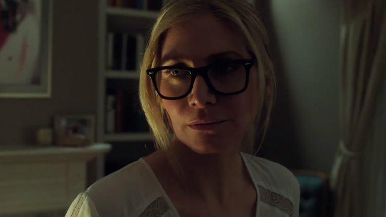 elizabeth mitchell wearing glasses