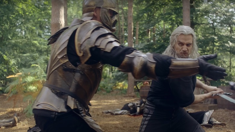 Geralt battles a Nilfgaardian warrior