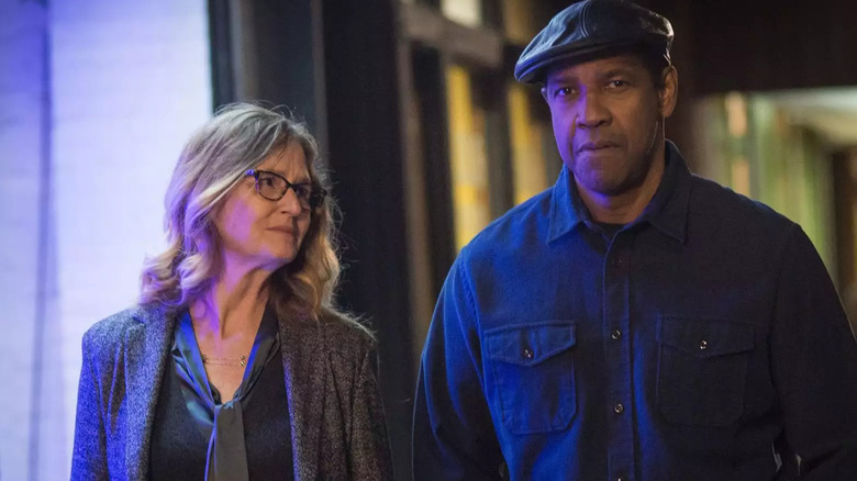 Melissa Leo Denzel Washington walking Equalizer 2