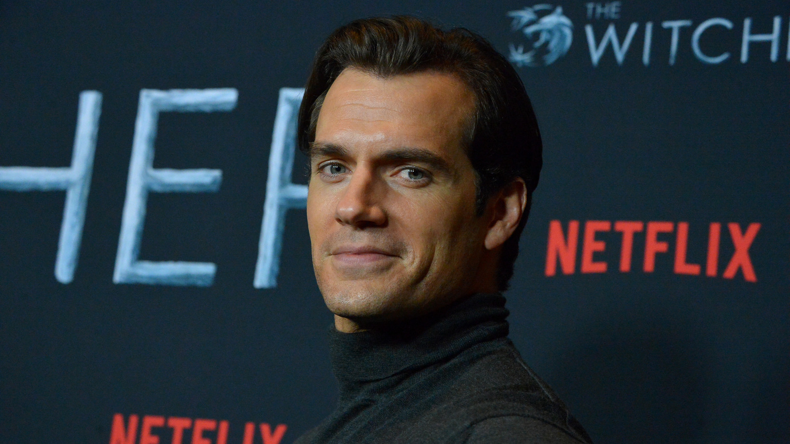 Henry Cavill injures leg on The Witcher set